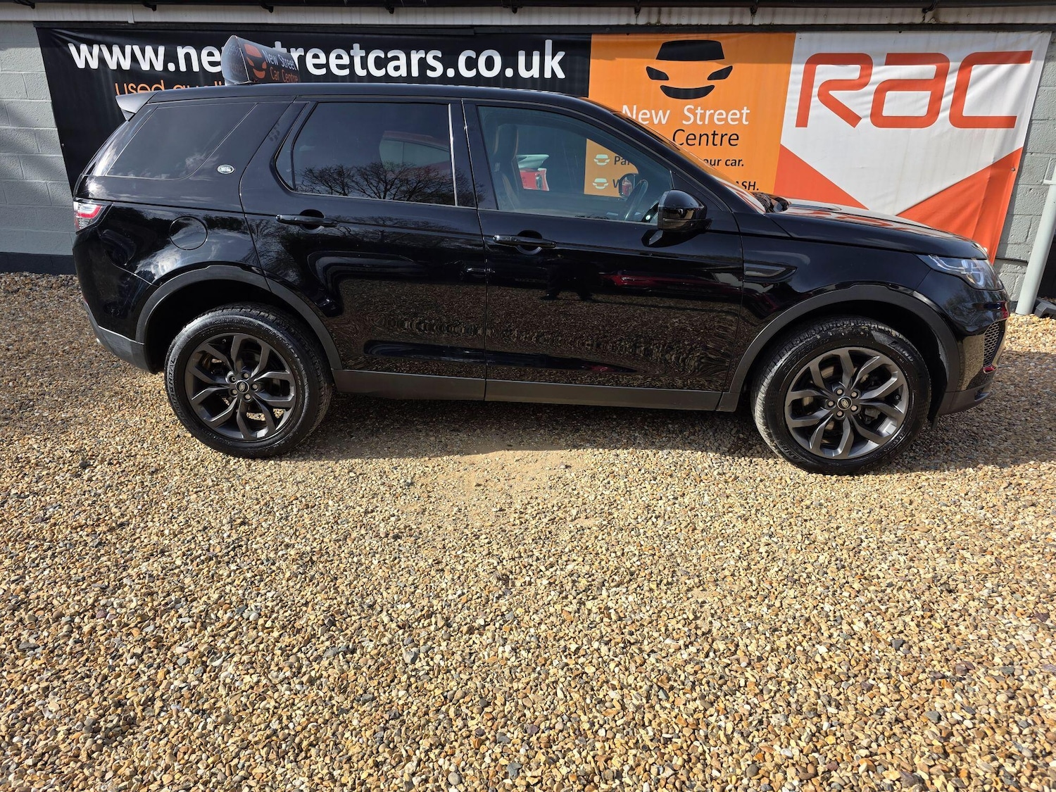 Used Land Rover Discovery Sport for sale - 78116037: Photo 5