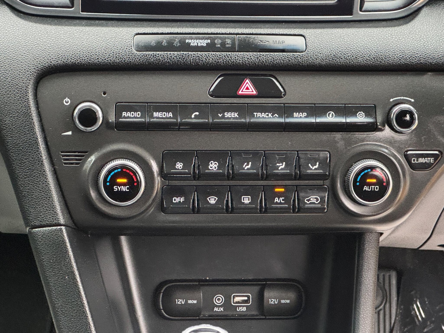 Used Kia Sportage 2018 for sale - 76990283: Photo 55