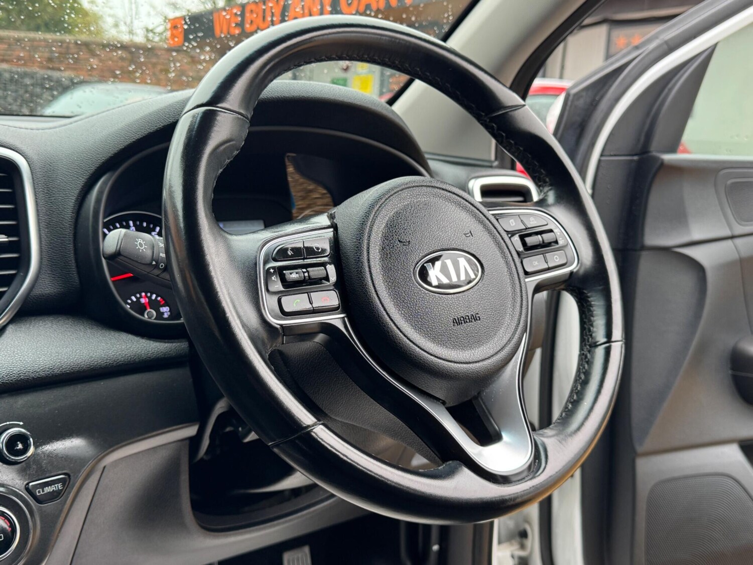 Used Kia Sportage 2018 for sale - 76990283: Photo 57