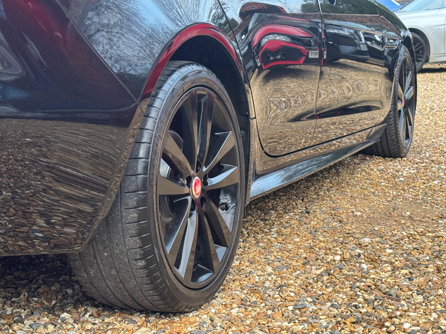 Used Jaguar XE 2017 for sale - 77049662: Photo 14