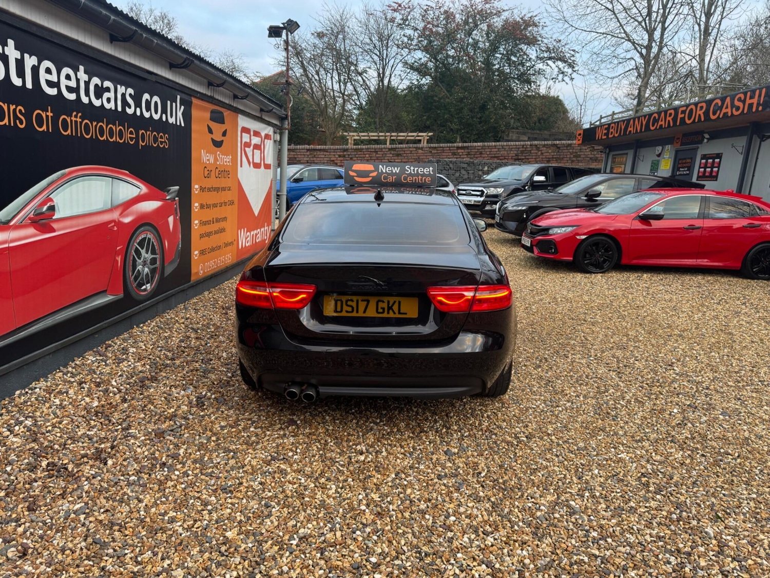 Used Jaguar XE 2017 for sale - 77049662: Photo 19