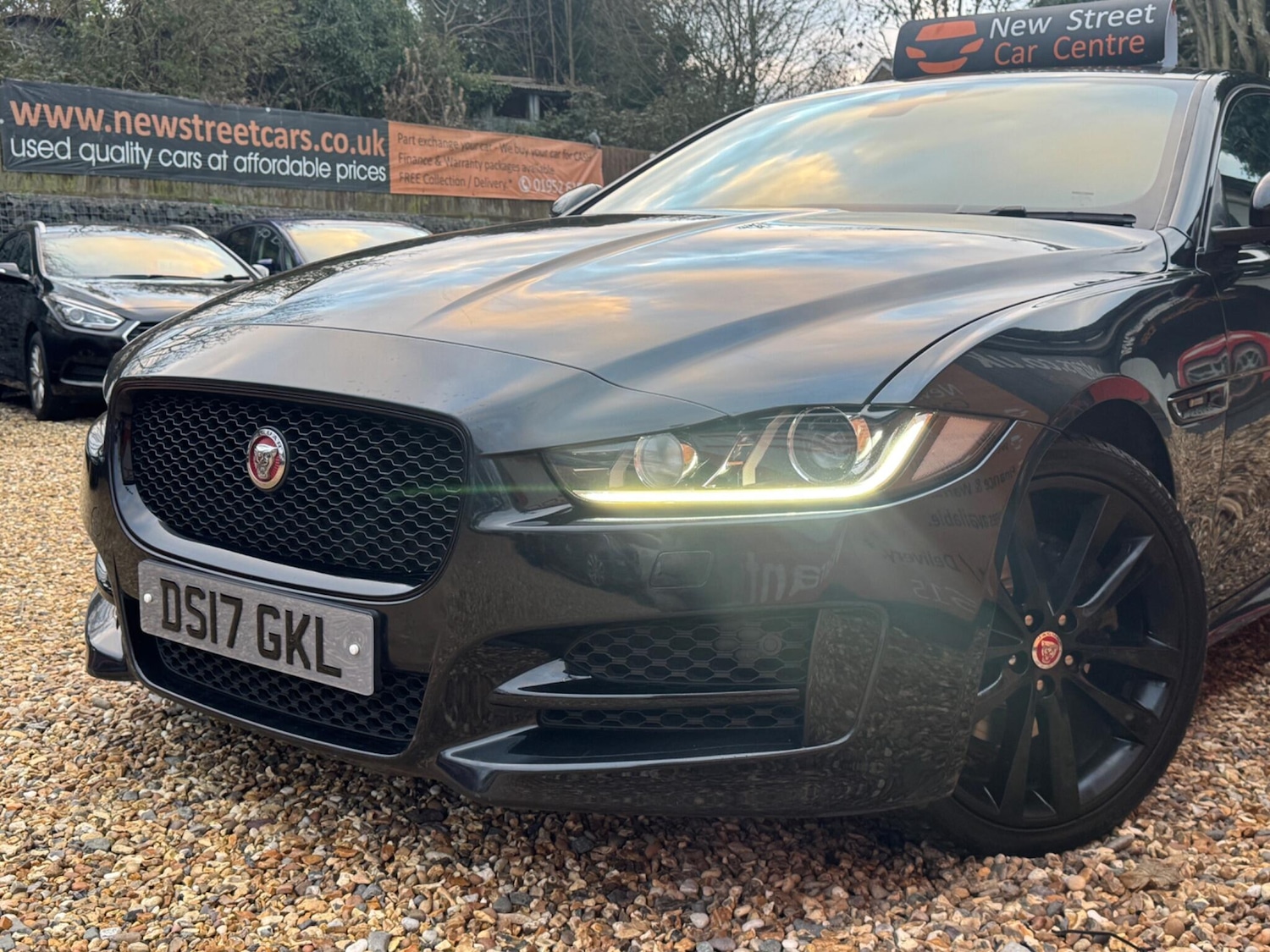 Used Jaguar XE 2017 for sale - 77049662: Photo 32