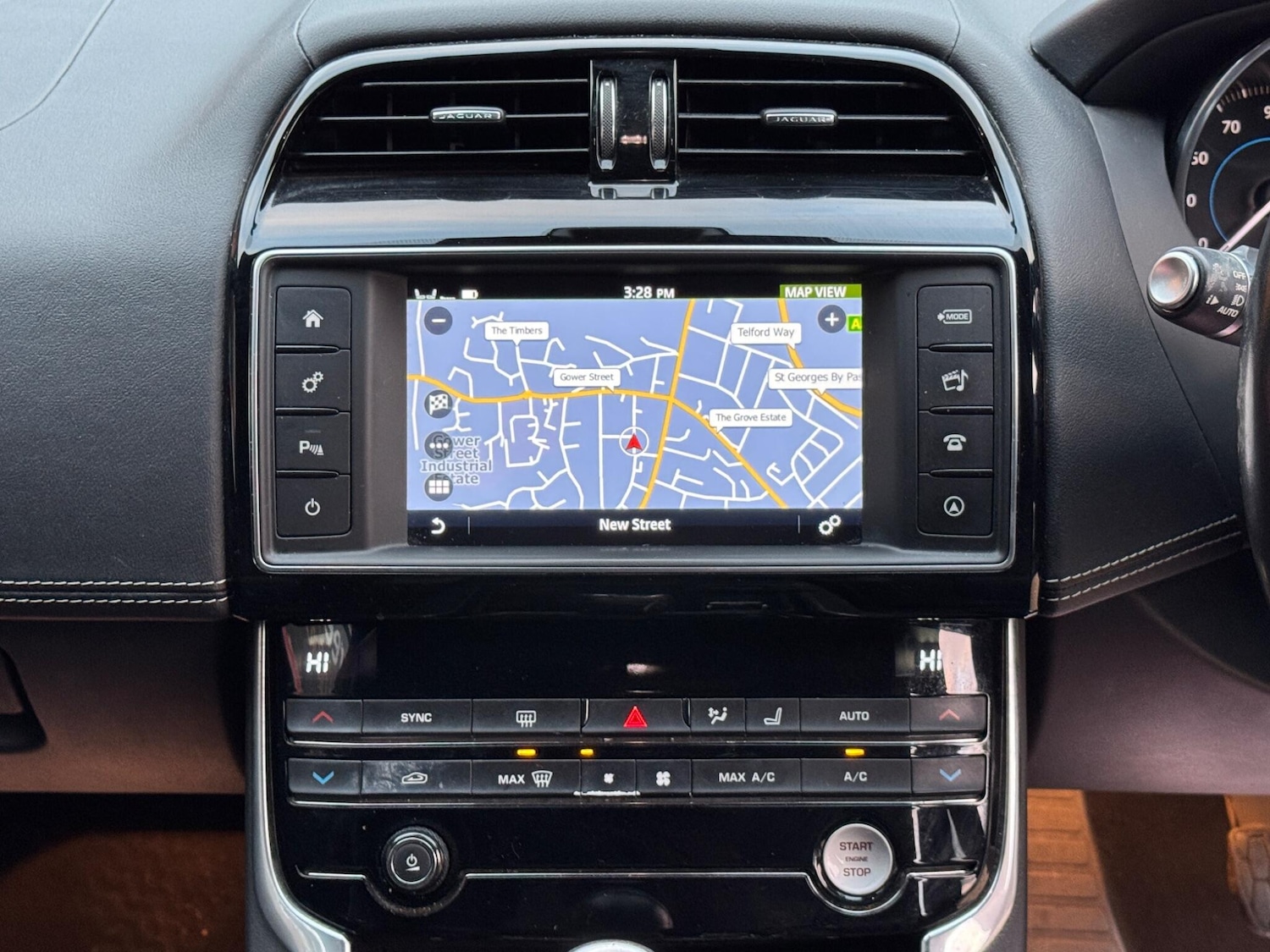 Used Jaguar XE 2017 for sale - 77049662: Photo 50