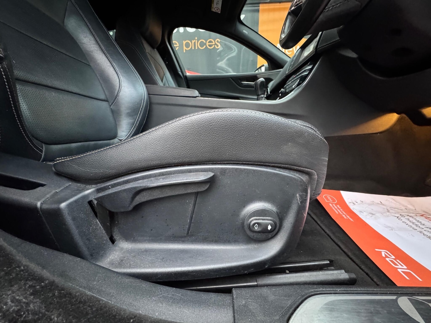 Used Jaguar XE 2017 for sale - 77049662: Photo 64