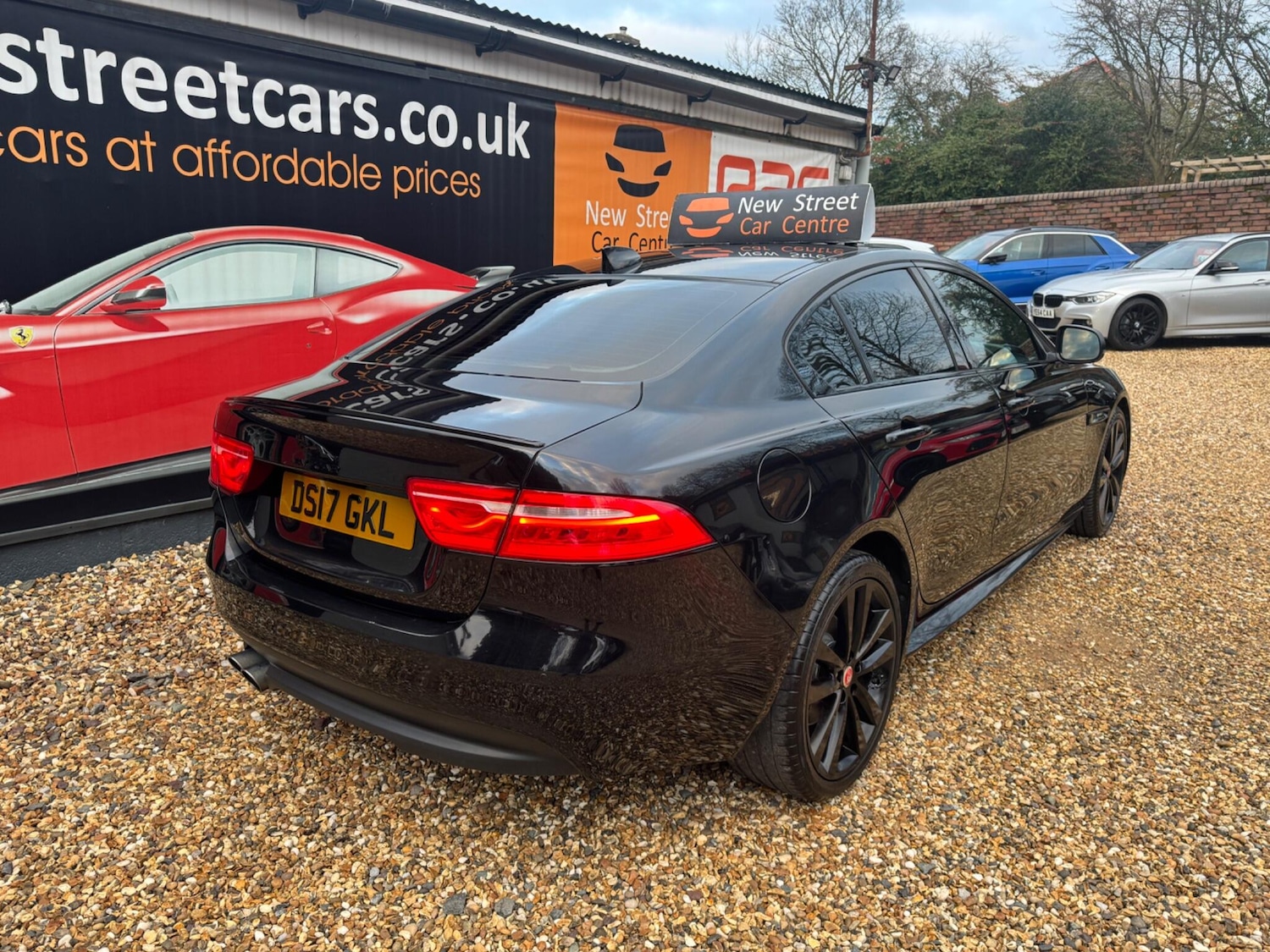 Used Jaguar XE 2017 for sale - 77049662: Photo 8