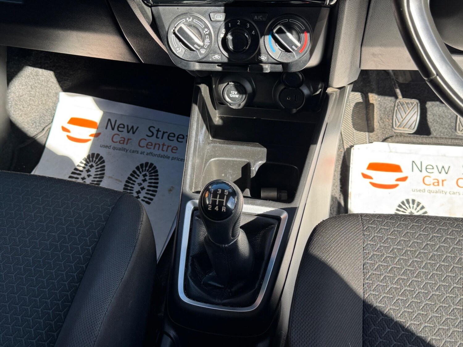 Used Suzuki Swift 2020 for sale - 77940332: Photo 37