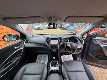 Used Hyundai Santa Fe 2016 for sale - 74935252: Photo