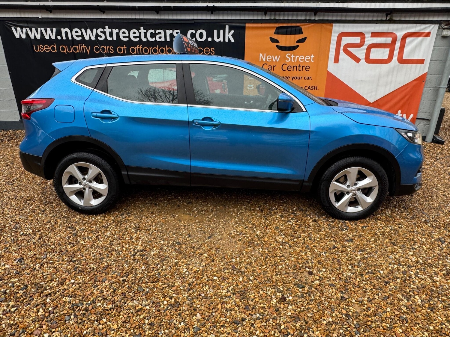 Used Nissan Qashqai 2017 for sale - 76538109: Photo 5