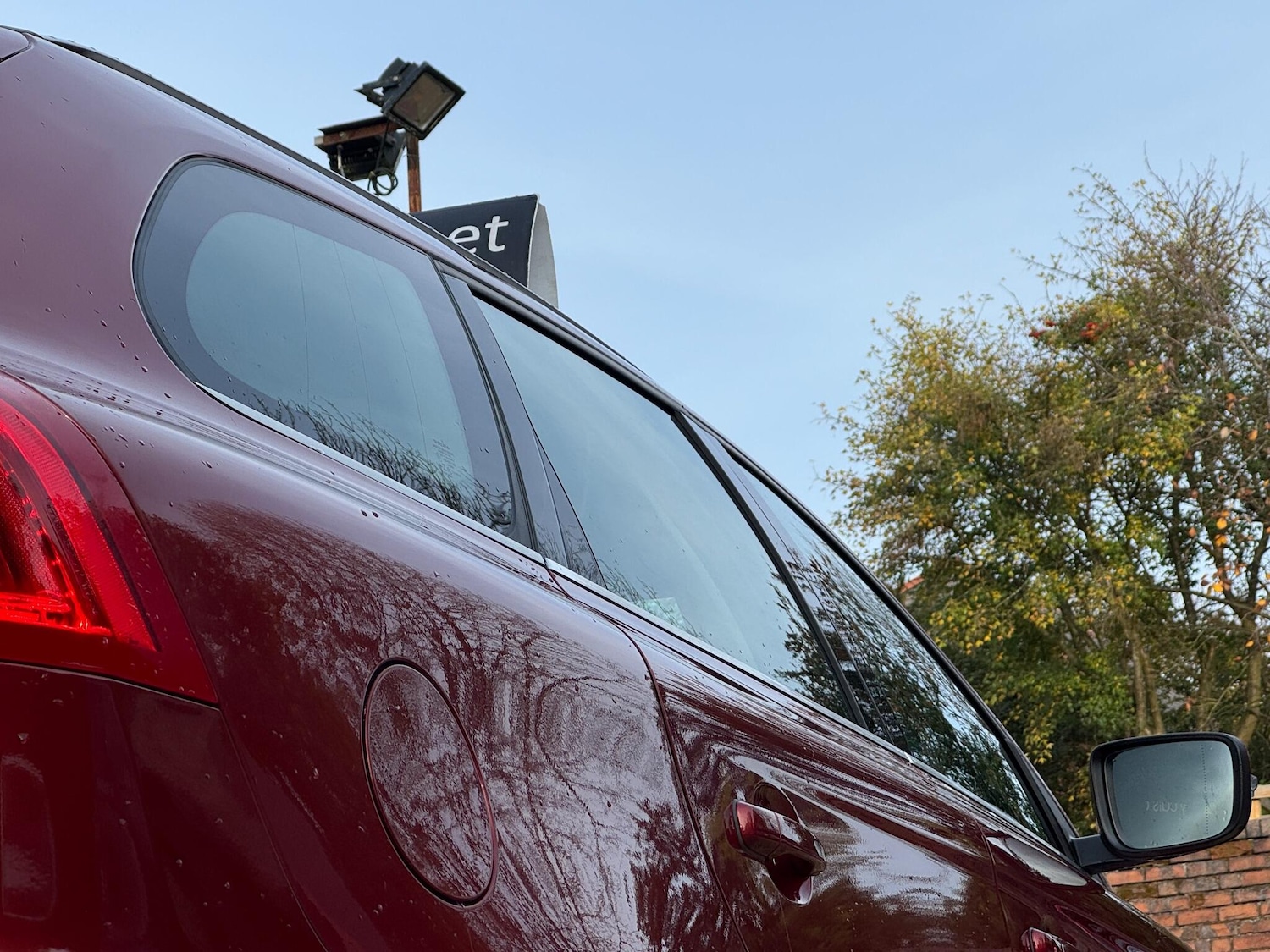 Used Volvo XC60 2015 for sale - 76408783: Photo 16