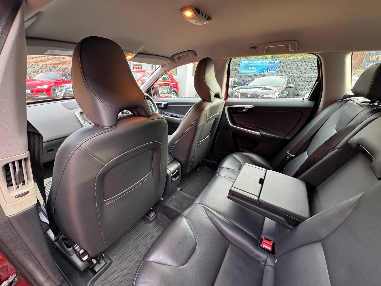 Used Volvo XC60 2015 for sale - 76408783: Photo 40