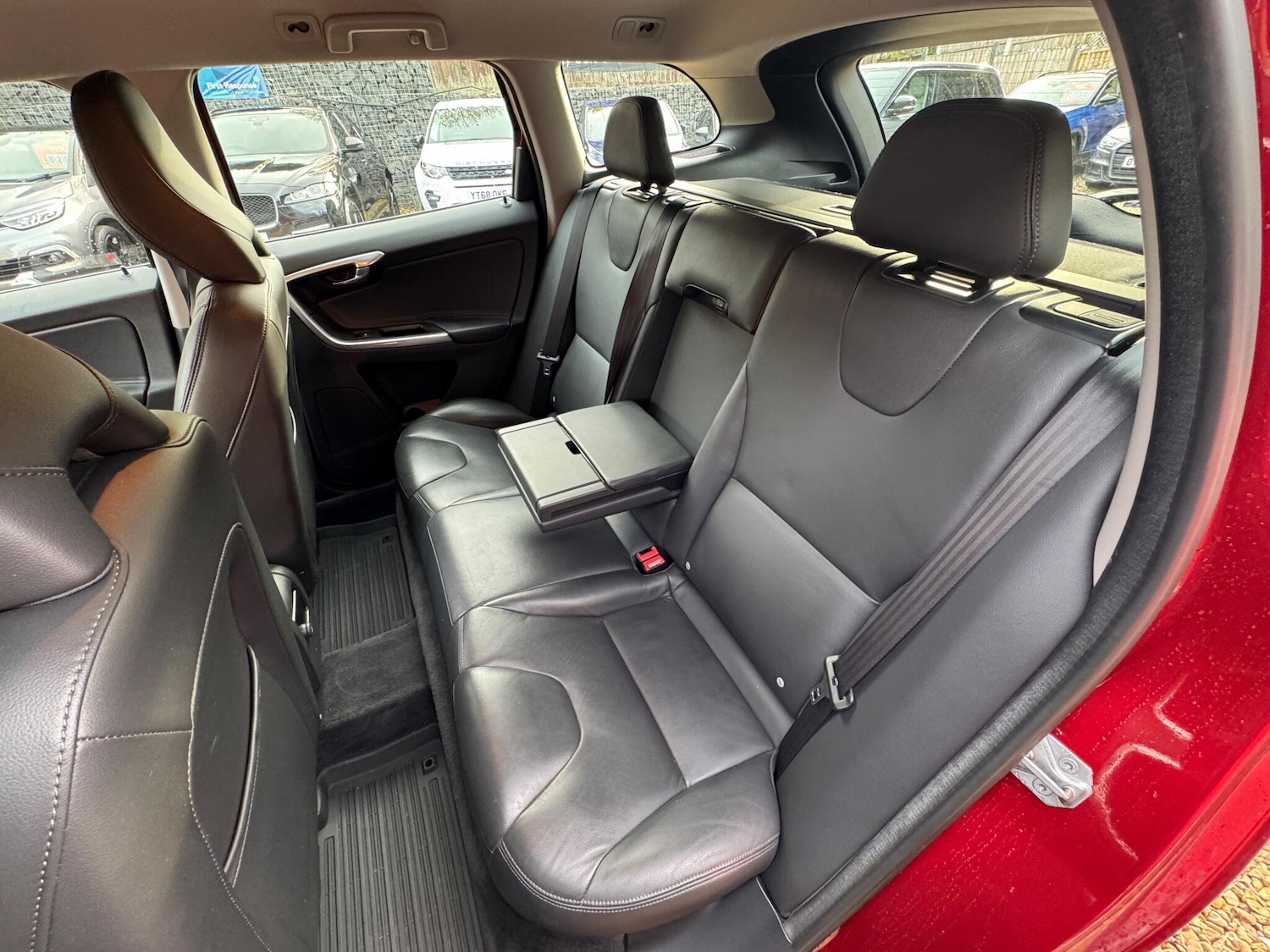 Used Volvo XC60 2015 for sale - 76408783: Photo 45