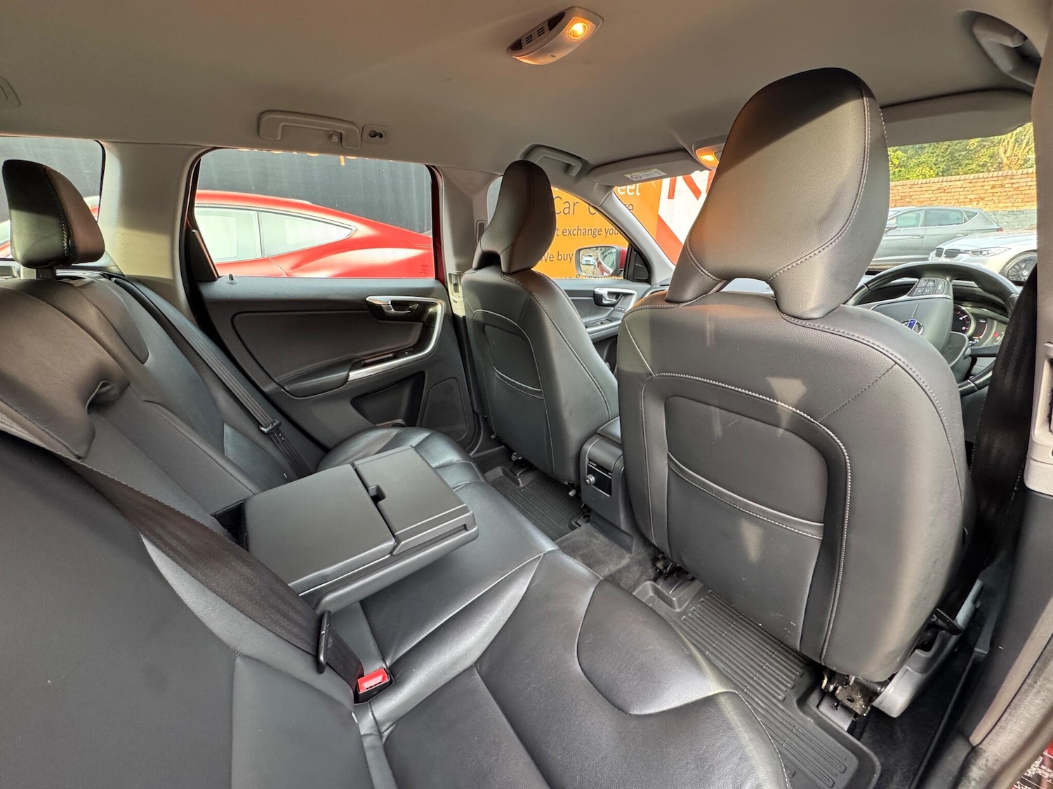 Used Volvo XC60 2015 for sale - 76408783: Photo 46