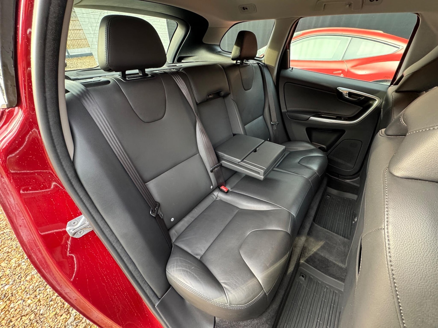 Used Volvo XC60 2015 for sale - 76408783: Photo 50