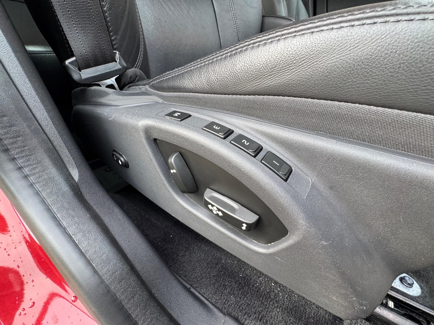 Used Volvo XC60 2015 for sale - 76408783: Photo 65