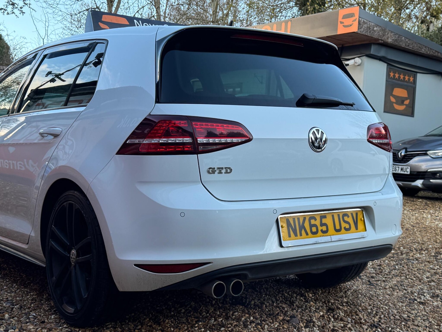 Used Volkswagen Golf 2016 for sale - 76752467: Photo 24