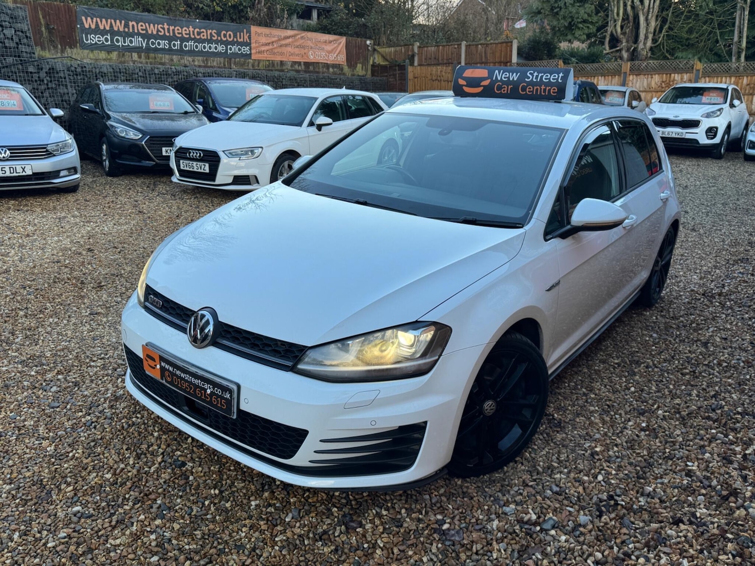 Used Volkswagen Golf 2016 for sale - 76752467: Photo 25