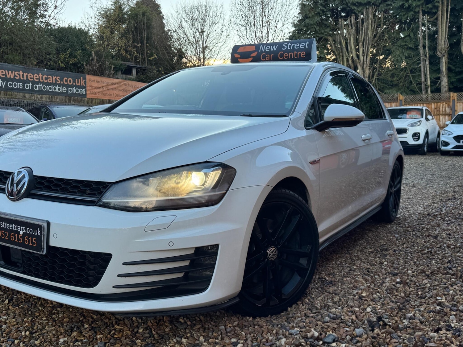 Used Volkswagen Golf 2016 for sale - 76752467: Photo 32