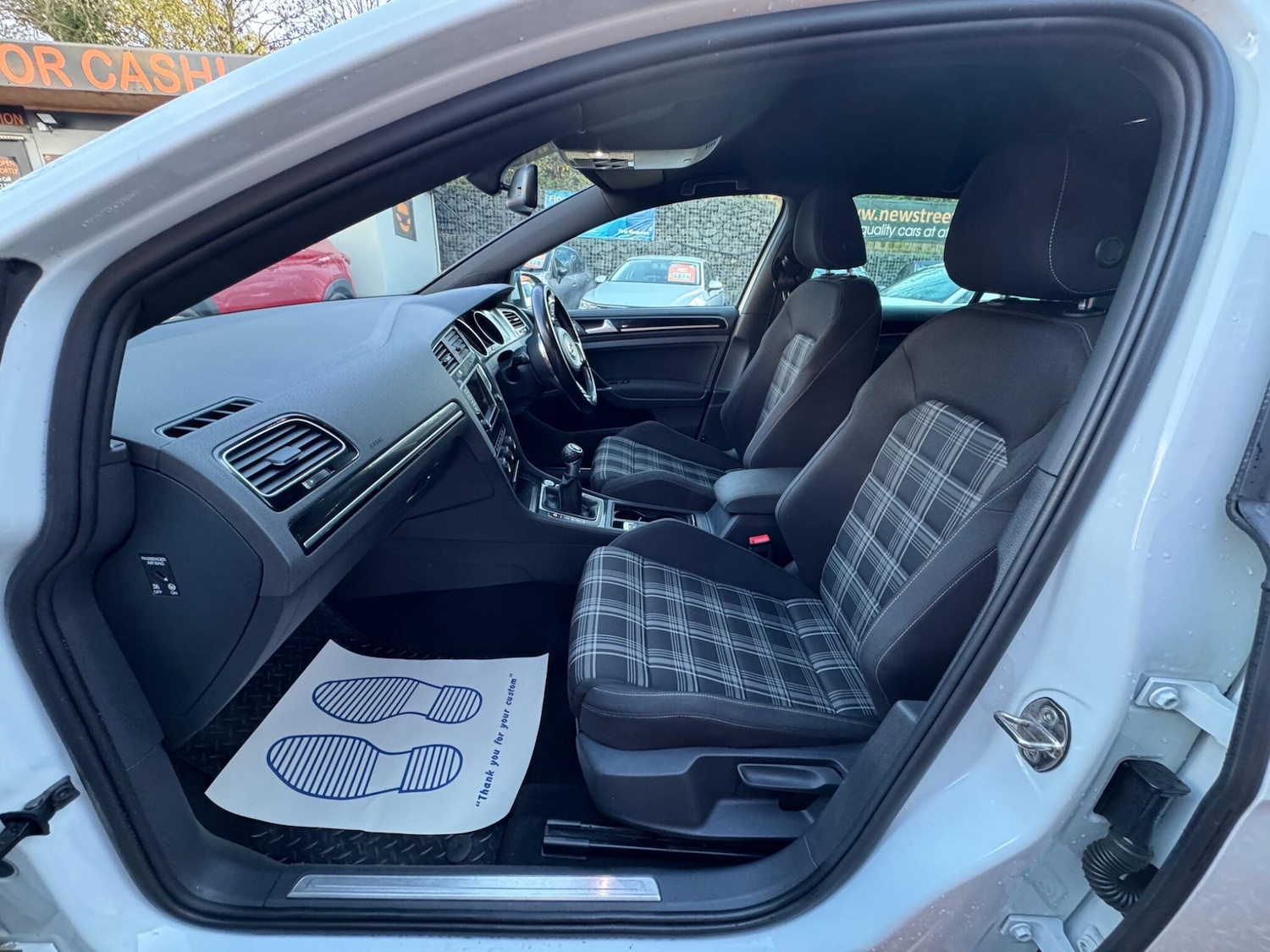 Used Volkswagen Golf 2016 for sale - 76752467: Photo 35