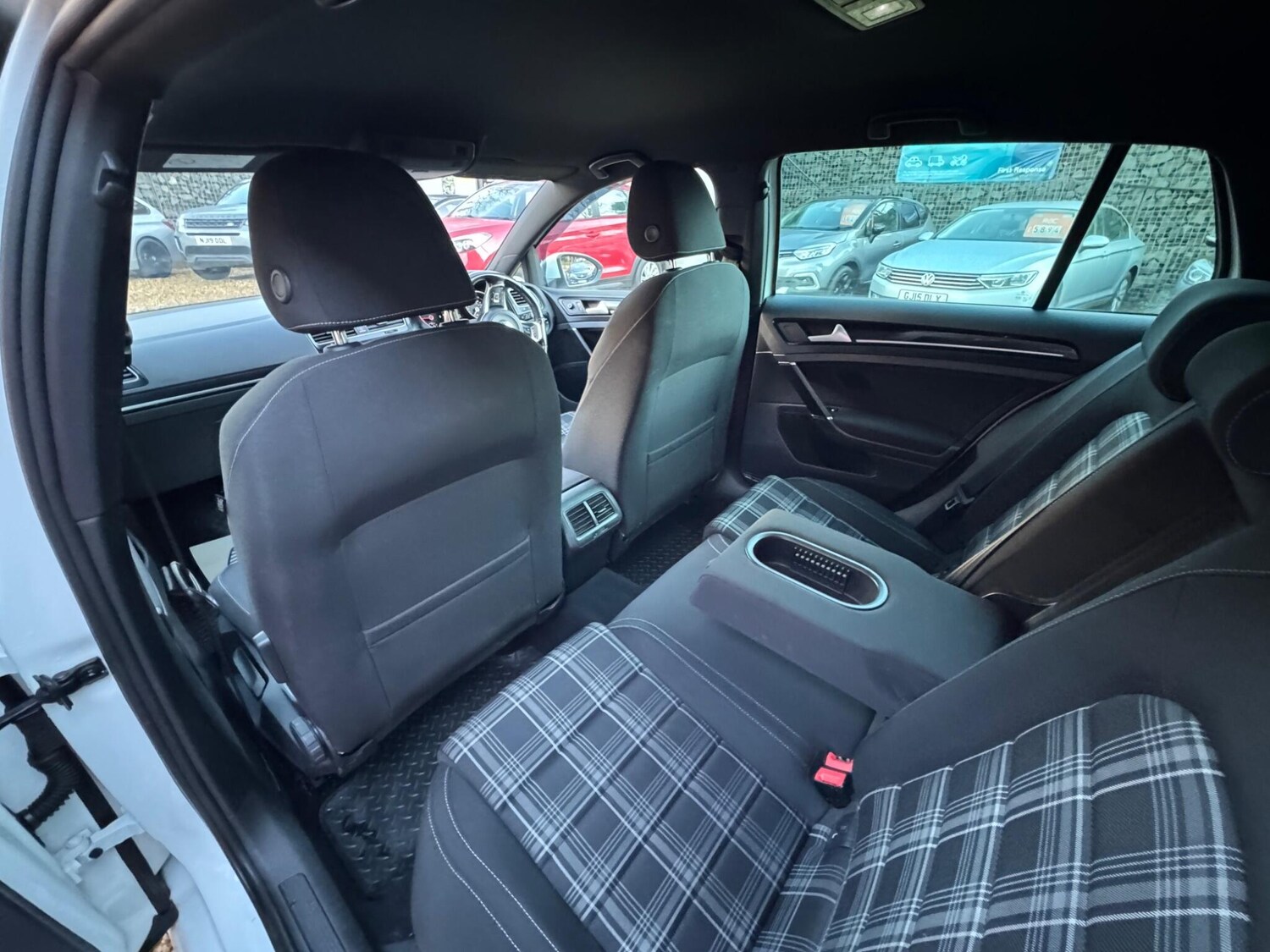 Used Volkswagen Golf 2016 for sale - 76752467: Photo 37