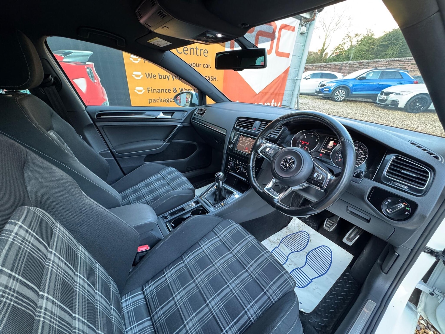 Used Volkswagen Golf 2016 for sale - 76752467: Photo 60