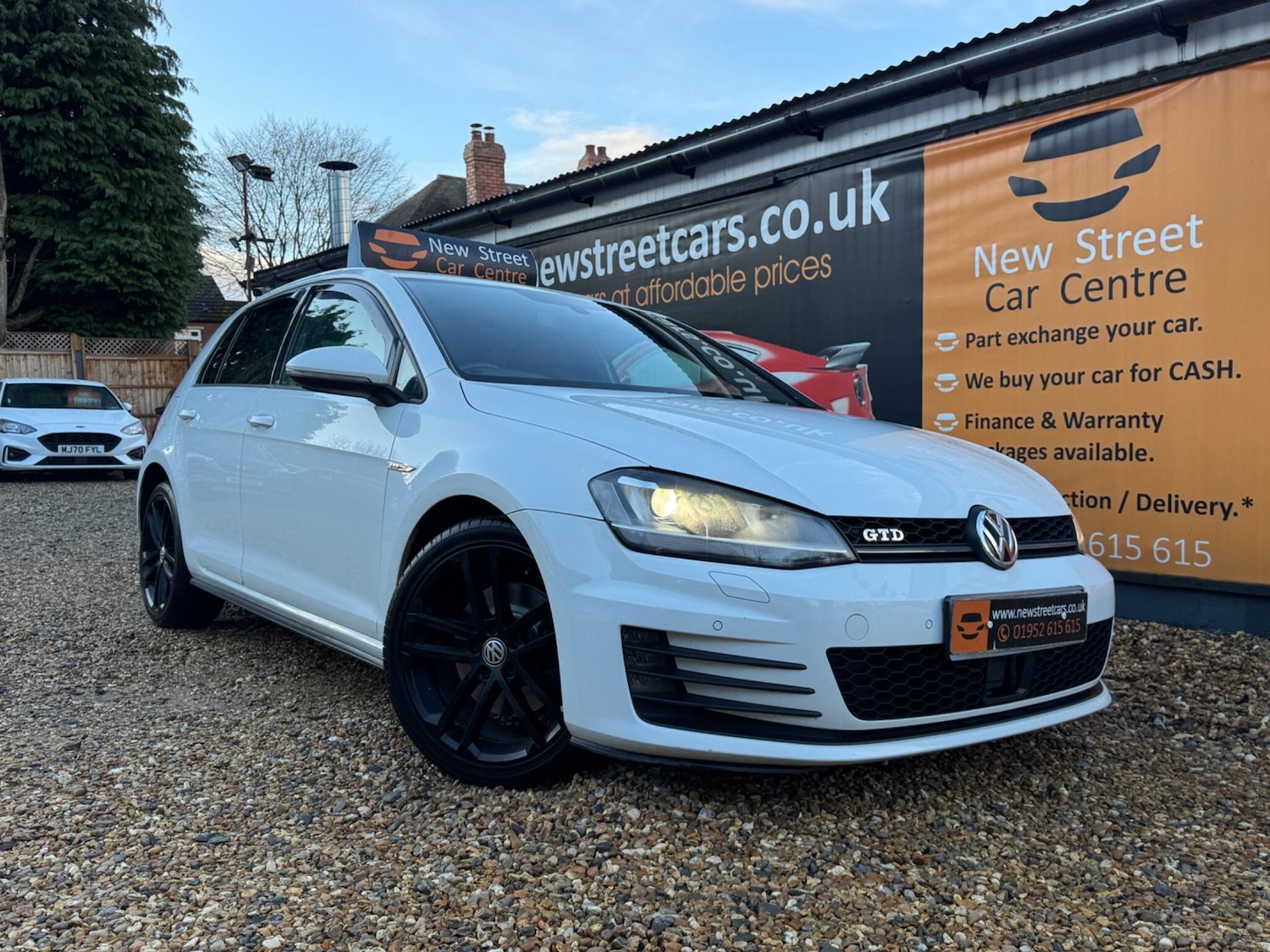 Used Volkswagen Golf 2016 for sale - 76752467: Photo 65