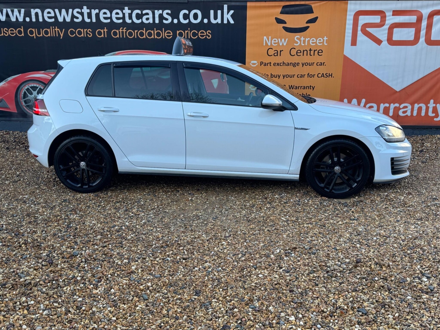 Used Volkswagen Golf 2016 for sale - 76752467: Photo 7