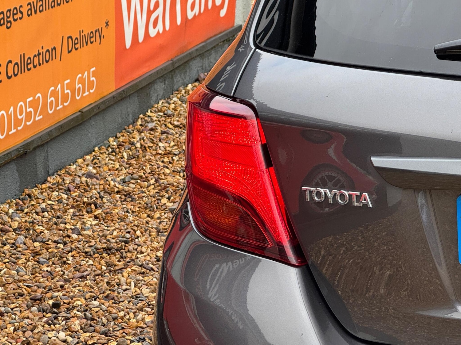 Used Toyota Yaris 2016 for sale - 77386931: Photo 18