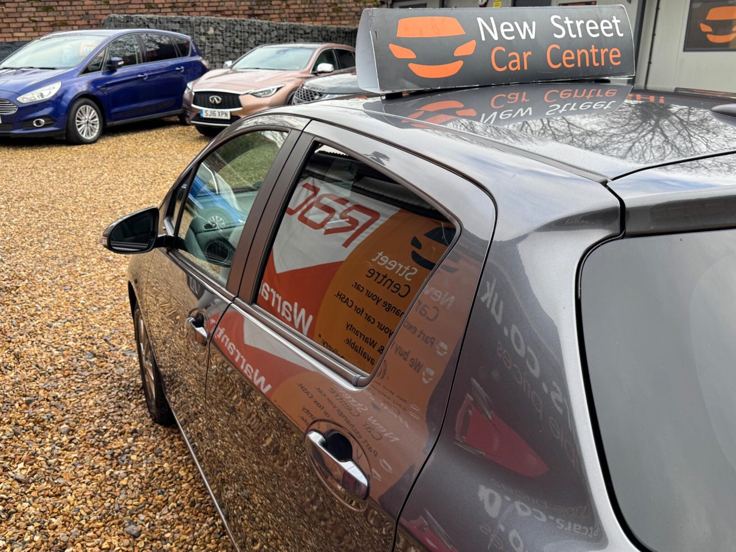 Used Toyota Yaris 2016 for sale - 77386931: Photo 20