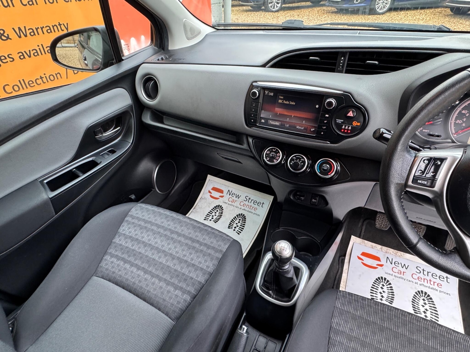 Used Toyota Yaris 2016 for sale - 77386931: Photo 44