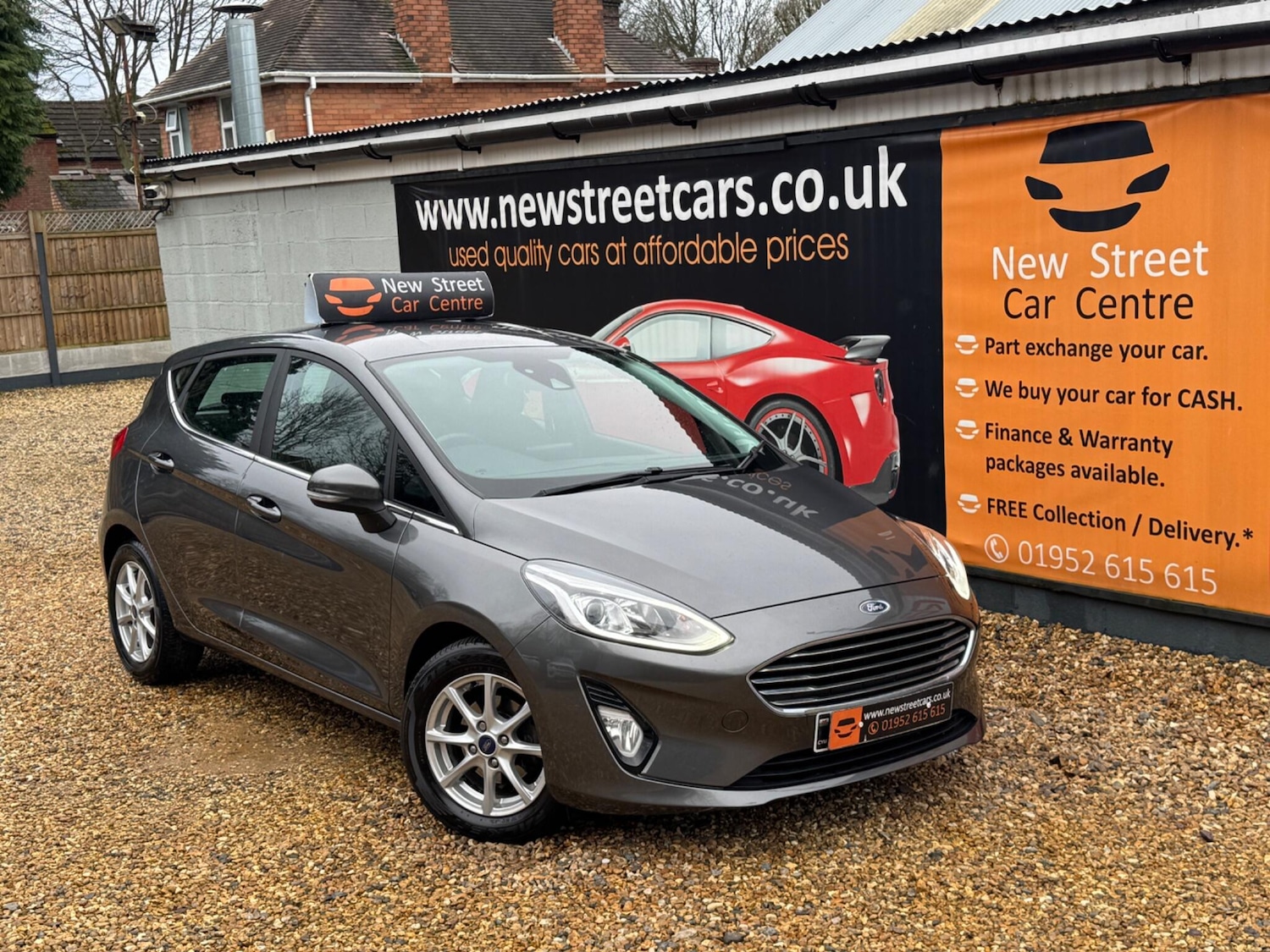 Used Ford Fiesta 2018 for sale - 77637677: Photo 1