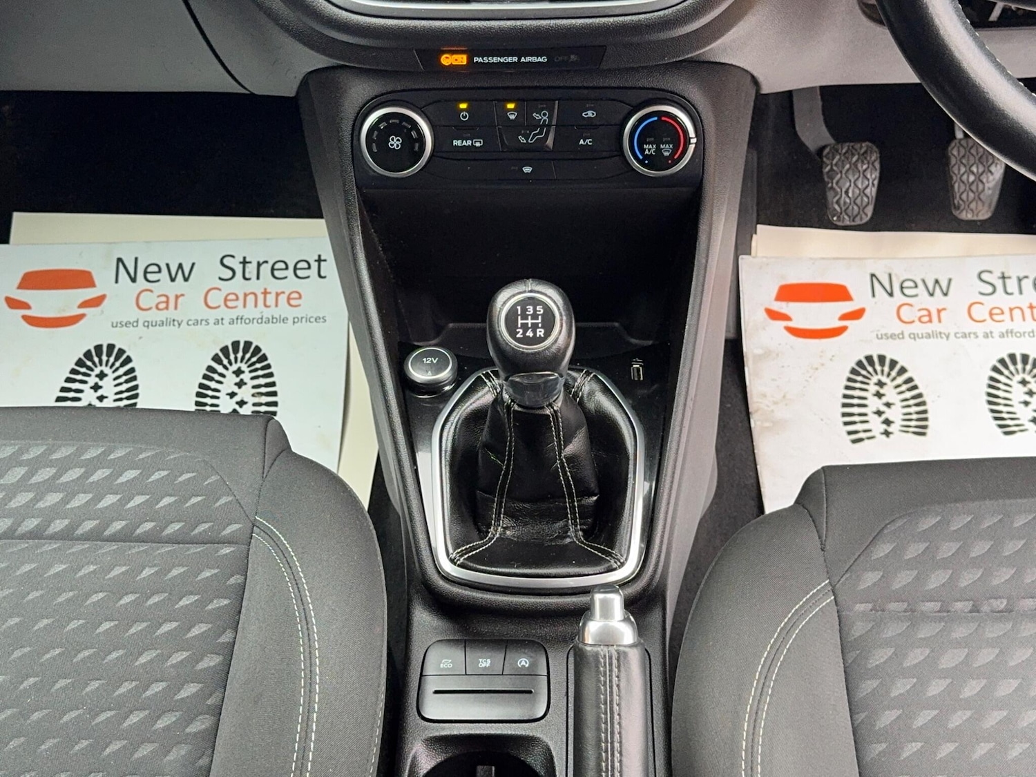 Used Ford Fiesta 2018 for sale - 77637677: Photo 21