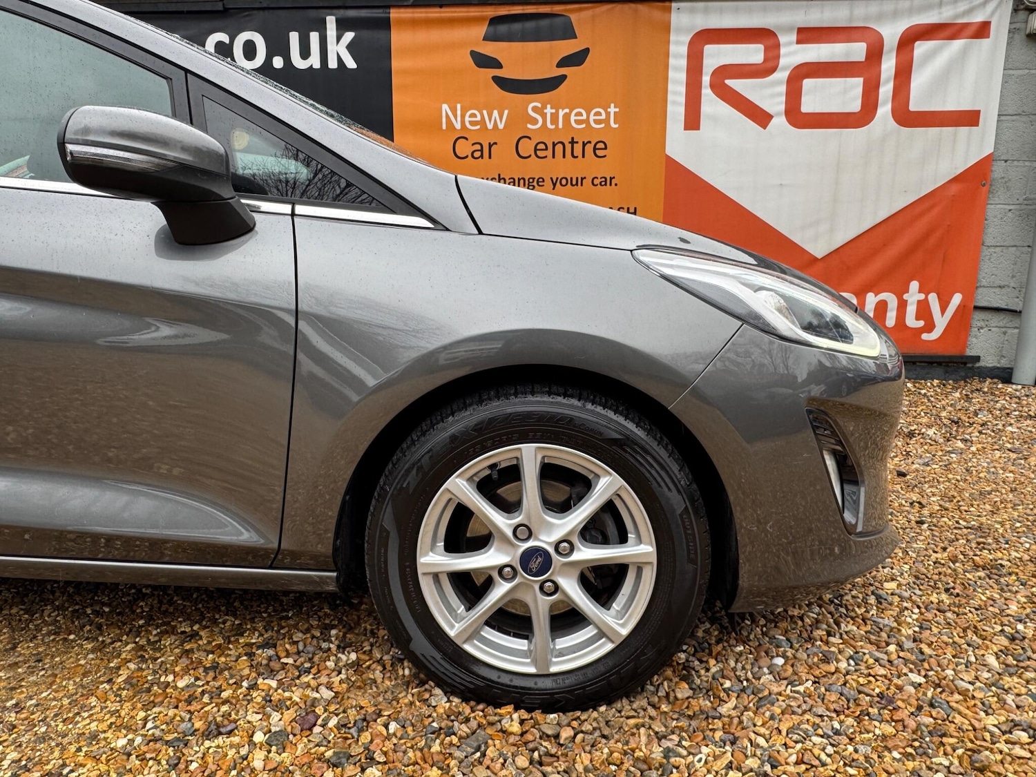 Used Ford Fiesta 2018 for sale - 77637677: Photo 30