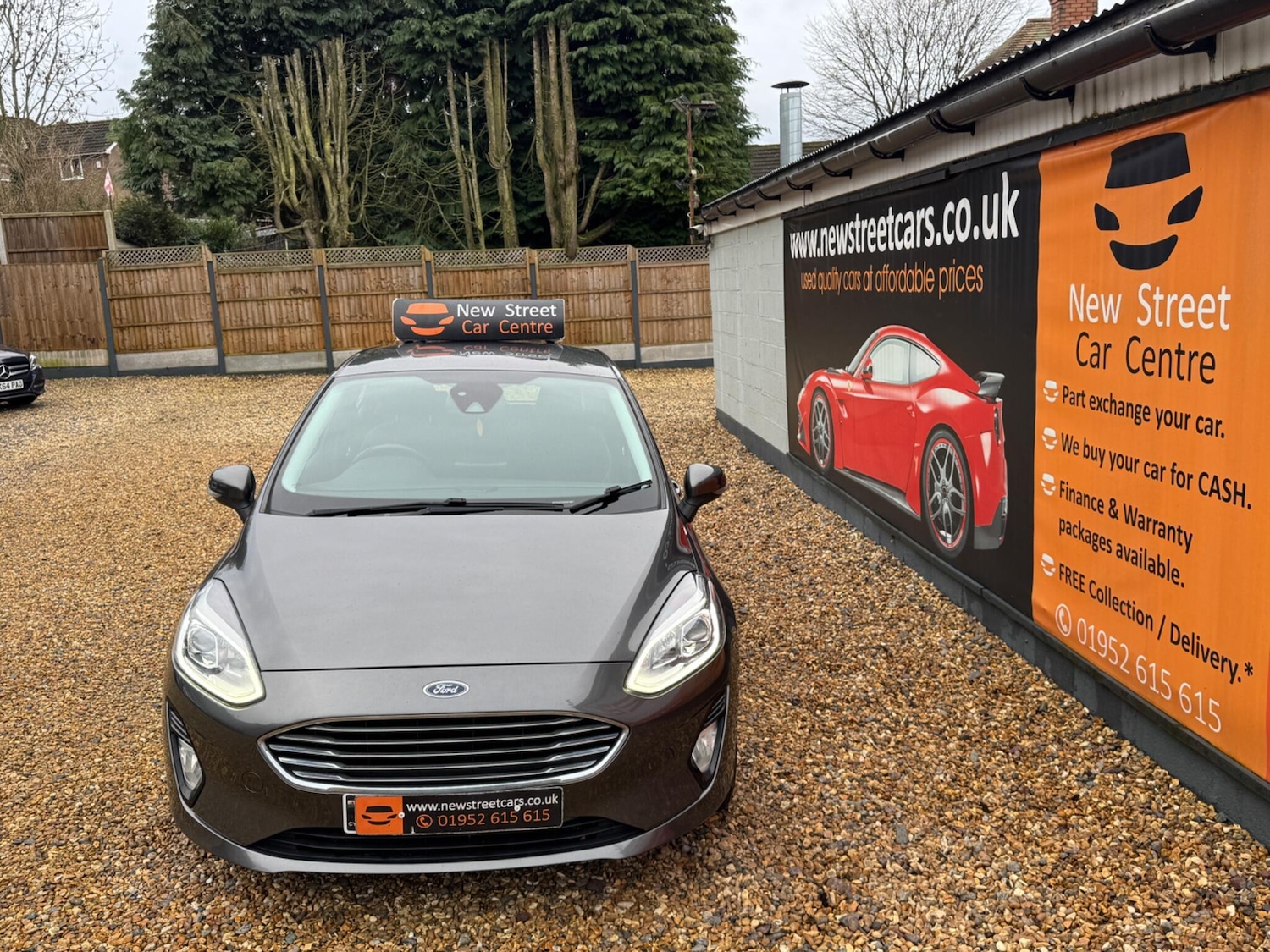 Used Ford Fiesta 2018 for sale - 77637677: Photo 4