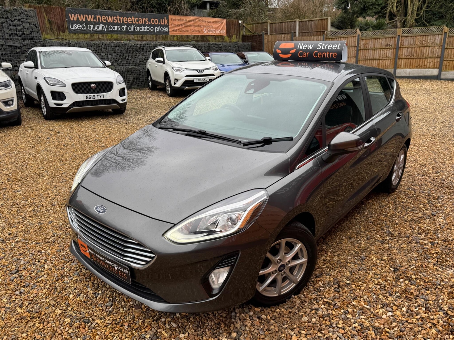 Used Ford Fiesta 2018 for sale - 77637677: Photo 7