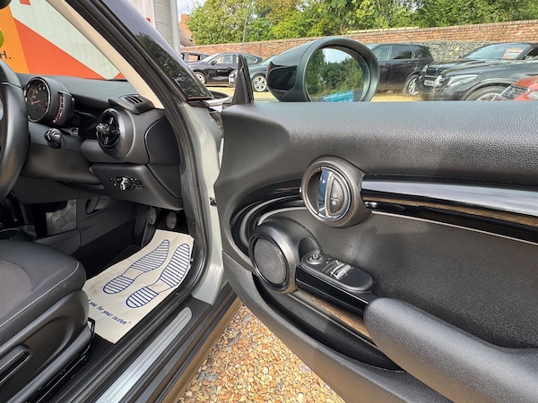 Used MINI Hatch 2021 for sale - 75492408: Photo 37