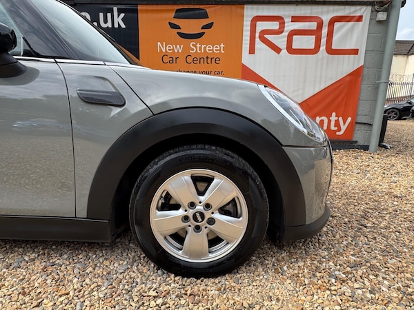 Used MINI Hatch 2021 for sale - 75492408: Photo 49