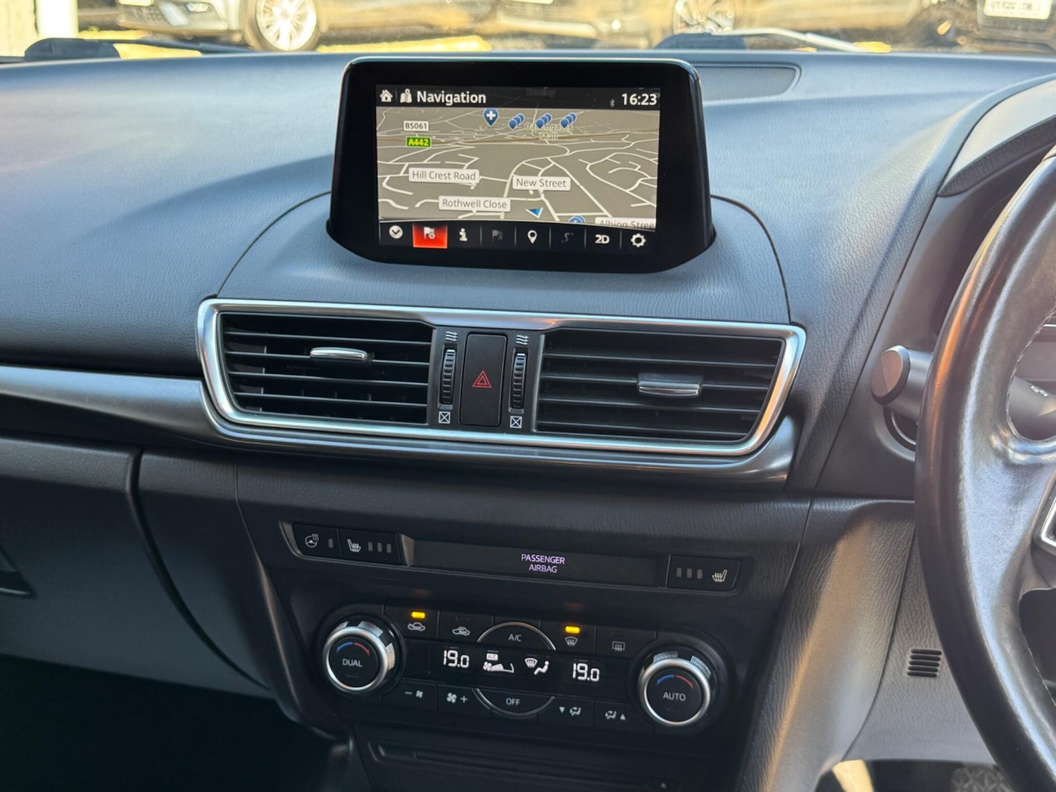 Used Mazda Mazda3 2017 for sale - 76020500: Photo 5