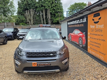 Used Land Rover Discovery Sport 2016 for sale - 78965629: Photo