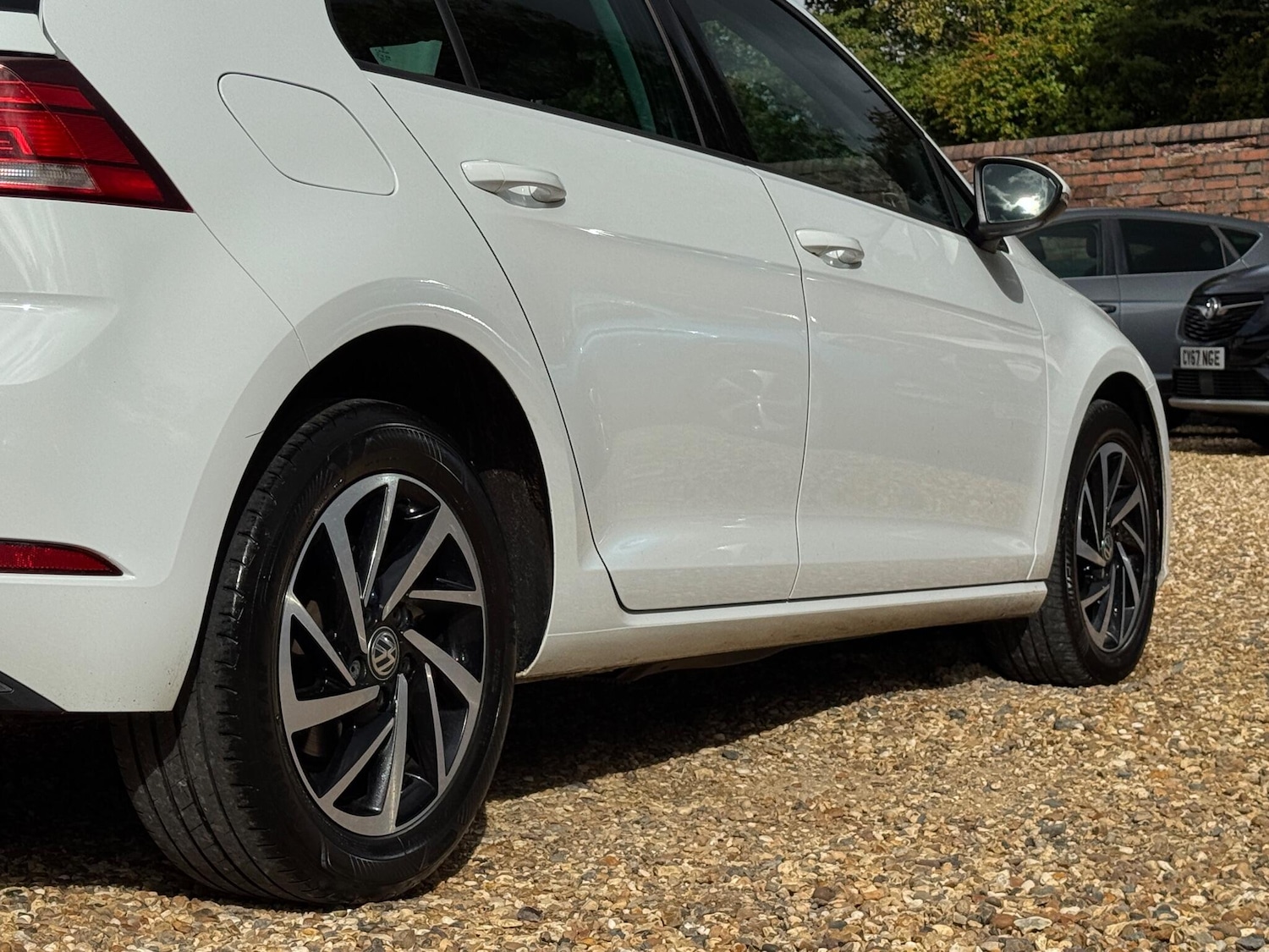 Used Volkswagen Golf 2019 for sale - 75977346: Photo 11