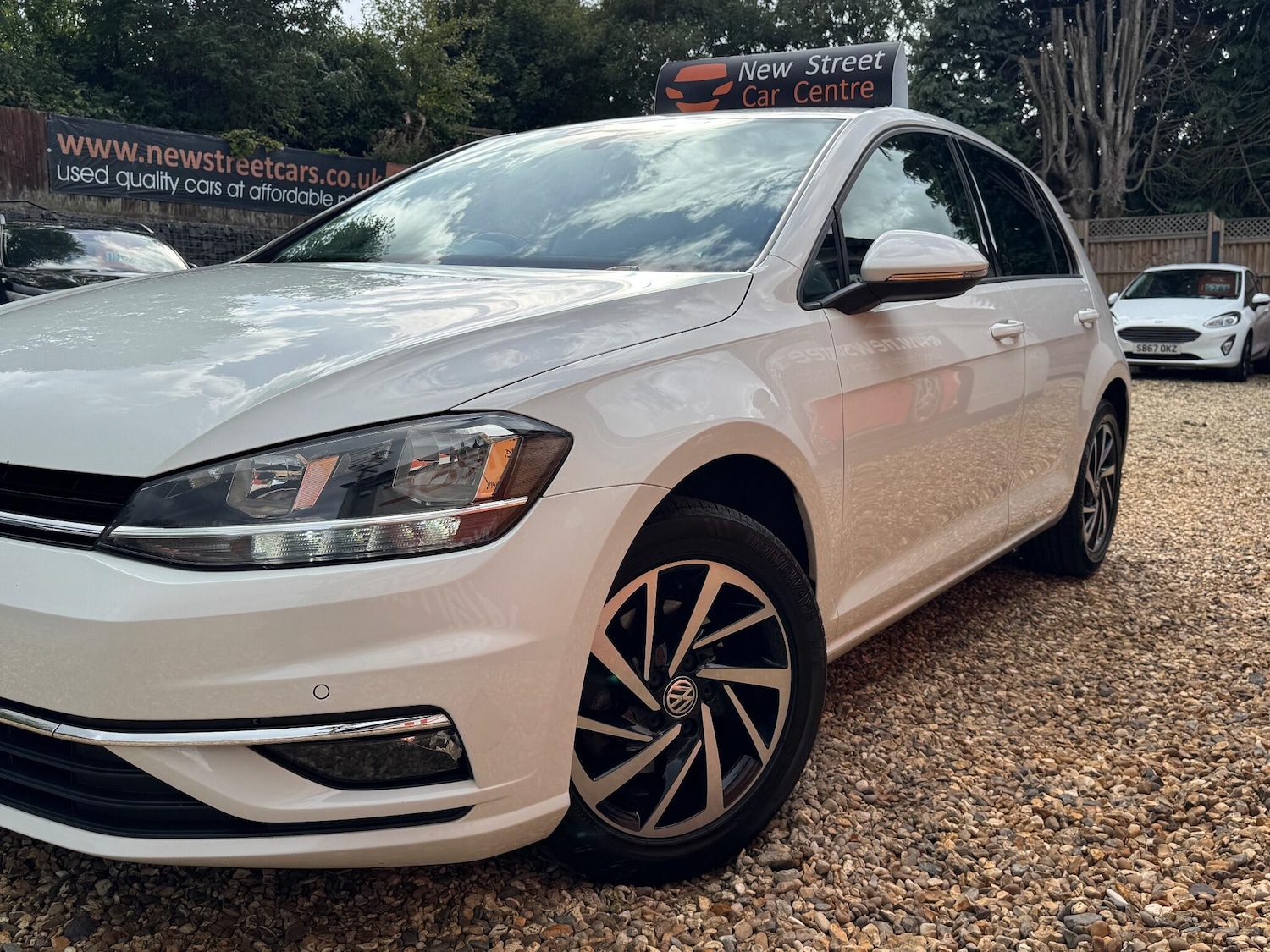 Used Volkswagen Golf 2019 for sale - 75977346: Photo 28