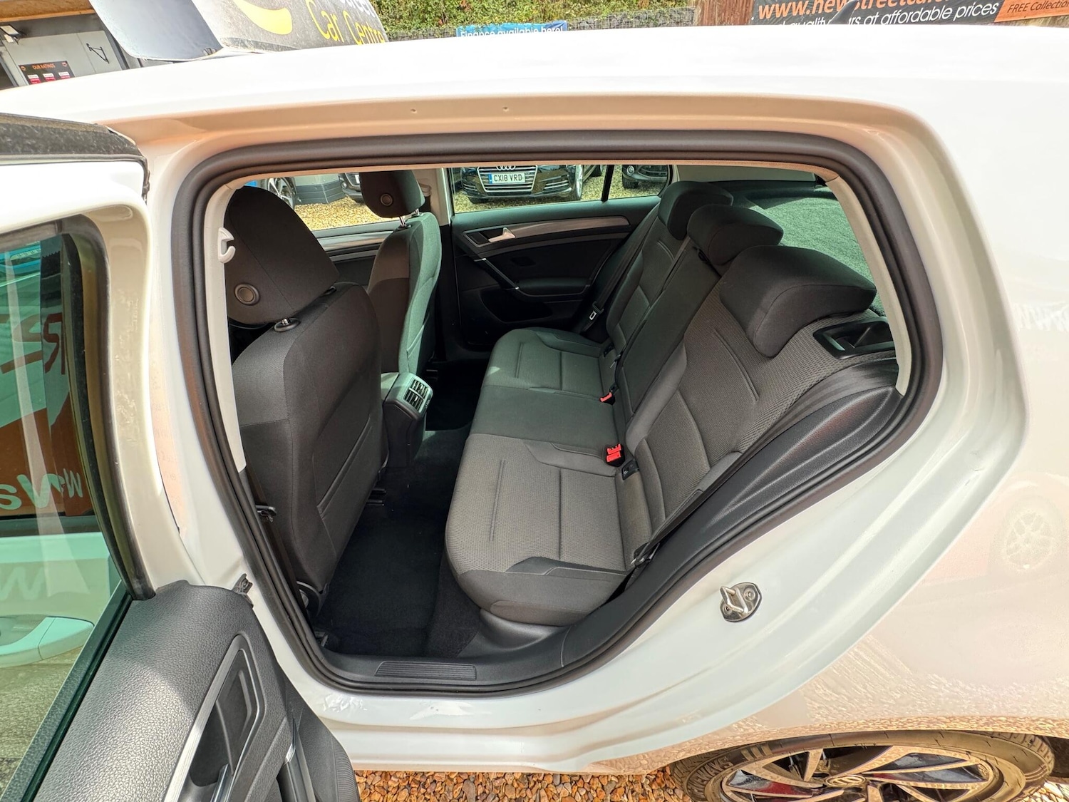 Used Volkswagen Golf 2019 for sale - 75977346: Photo 29