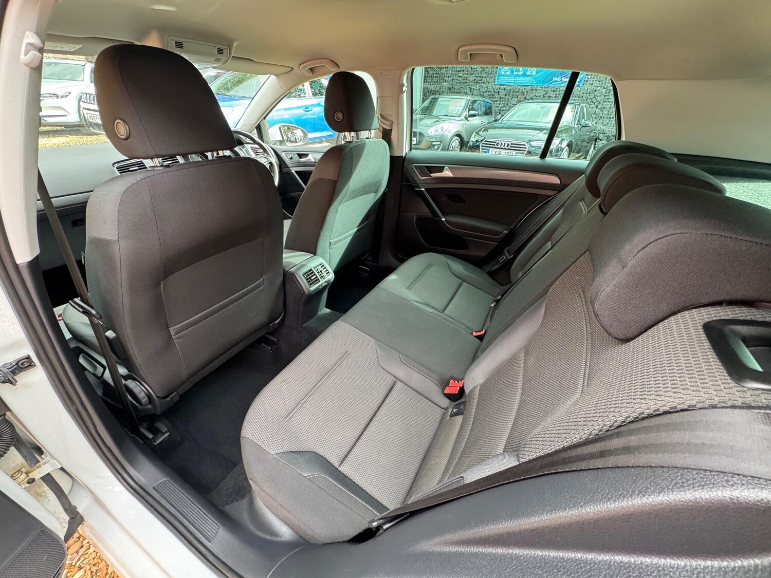 Used Volkswagen Golf 2019 for sale - 75977346: Photo 34