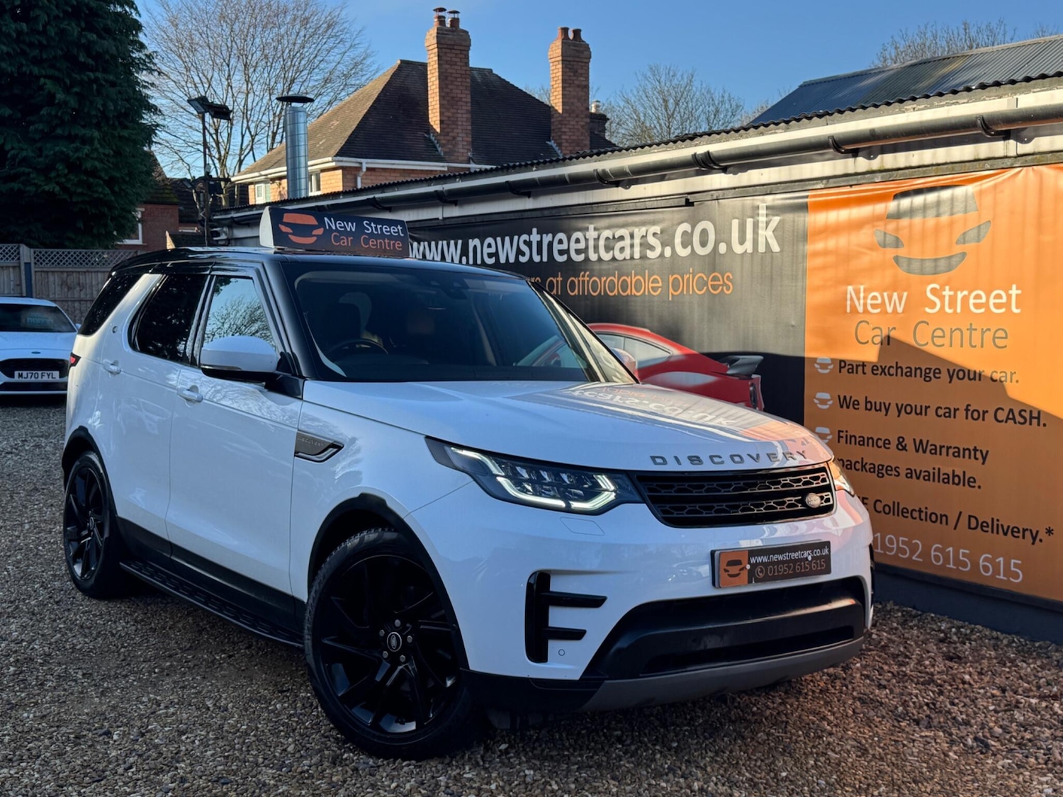 Used Land Rover Discovery 2019 for sale - 76702212: Photo 1