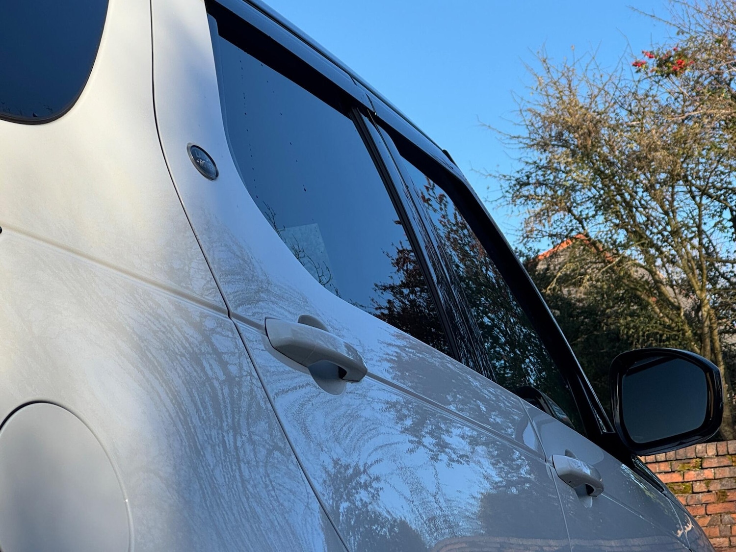 Used Land Rover Discovery 2019 for sale - 76702212: Photo 16