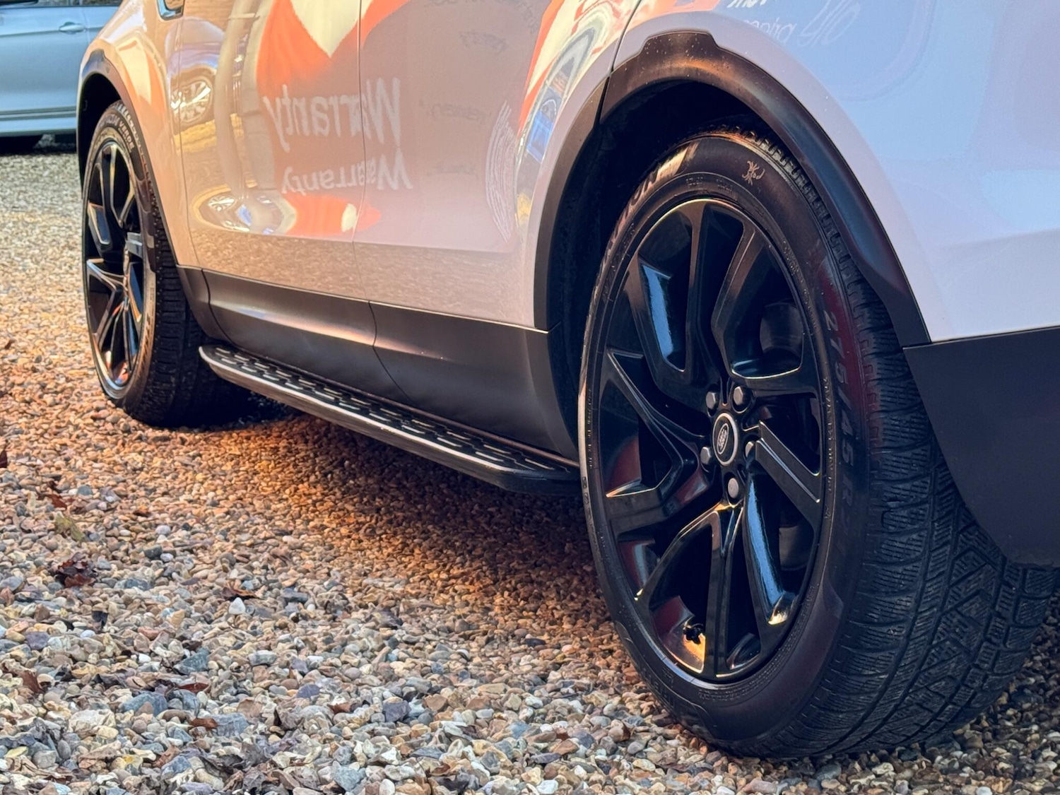 Used Land Rover Discovery 2019 for sale - 76702212: Photo 26