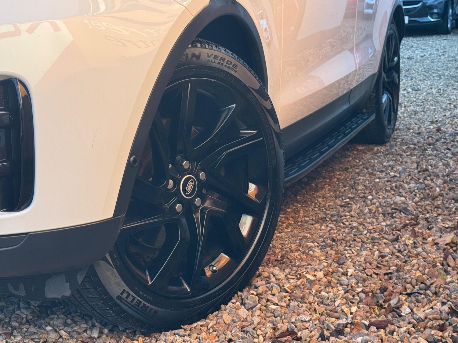 Used Land Rover Discovery 2019 for sale - 76702212: Photo 34