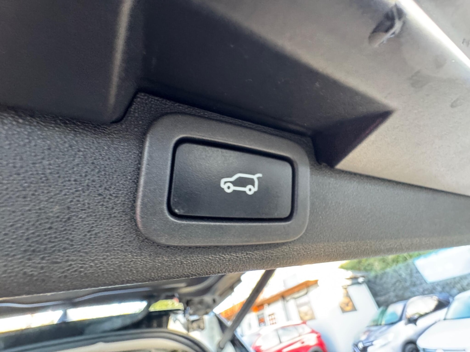 Used Land Rover Discovery 2019 for sale - 76702212: Photo 46