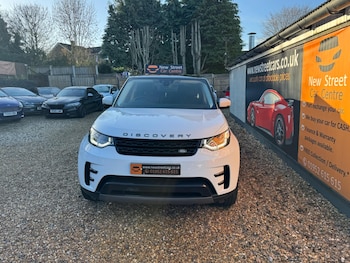 Used Land Rover Discovery 2019 for sale - 76702212: Photo