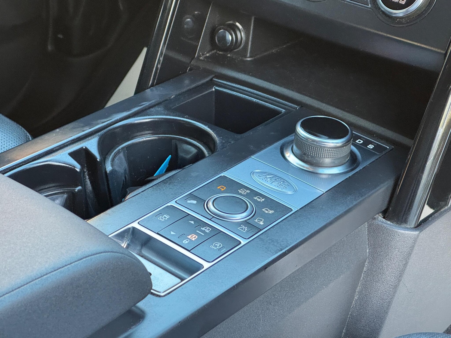 Used Land Rover Discovery 2019 for sale - 76702212: Photo 57