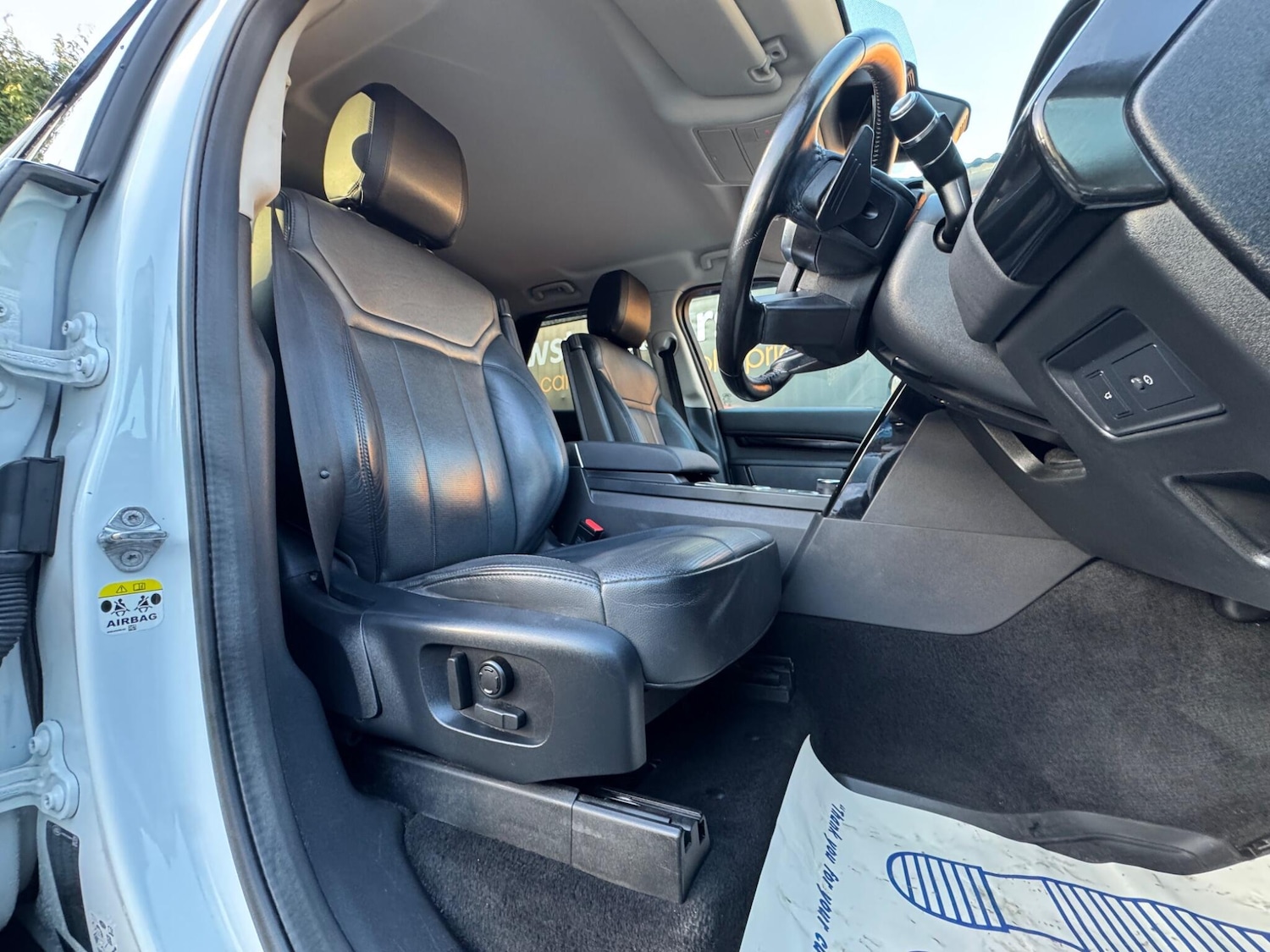 Used Land Rover Discovery 2019 for sale - 76702212: Photo 62